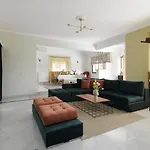 فيلة Ero *