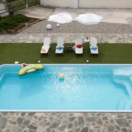 Ero Villa