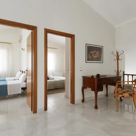 Ero Villa *
